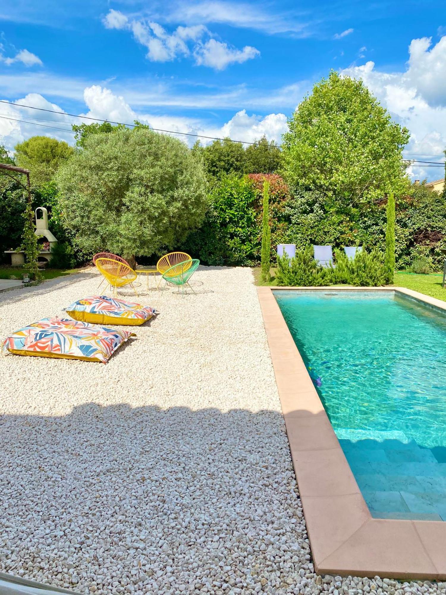 Villa Luberon แซงต์-ซาตูร์แน็ง-ดัปต์ ภายนอก รูปภาพ